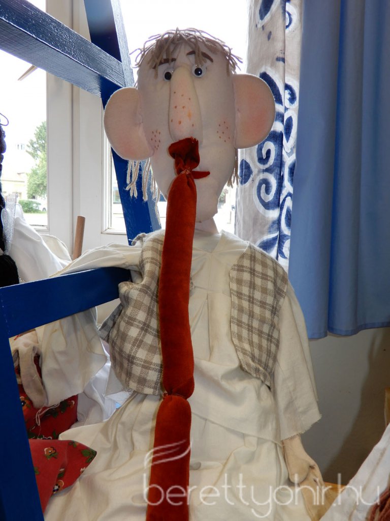 Bábkiállítás a Bodorkában 26